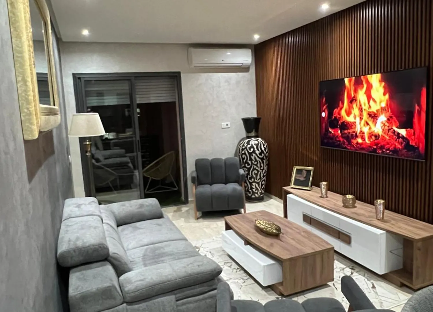 מרקש Appartement En Pleine Centre Gueliz En Face Theatre Royal