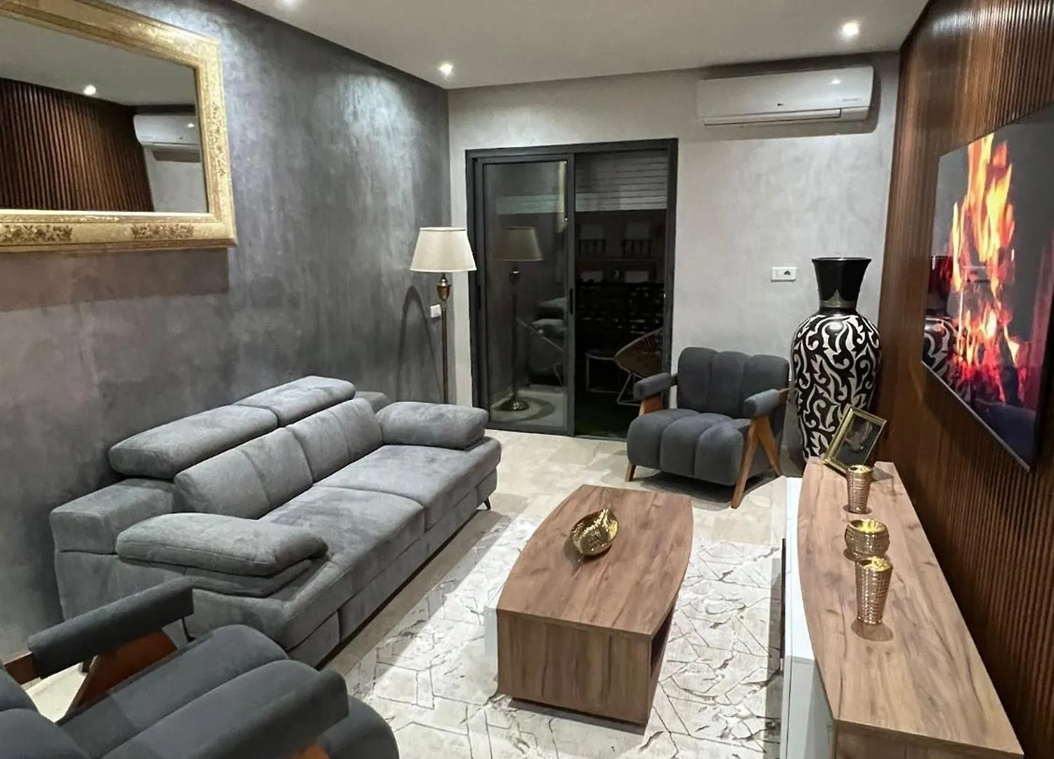 מרקש Appartement En Pleine Centre Gueliz En Face Theatre Royal